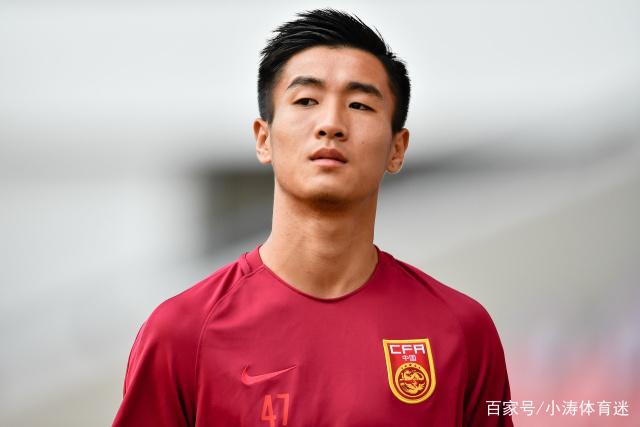 菲律宾总统面临外交压力，媒体暗示可能重蹈覆辙